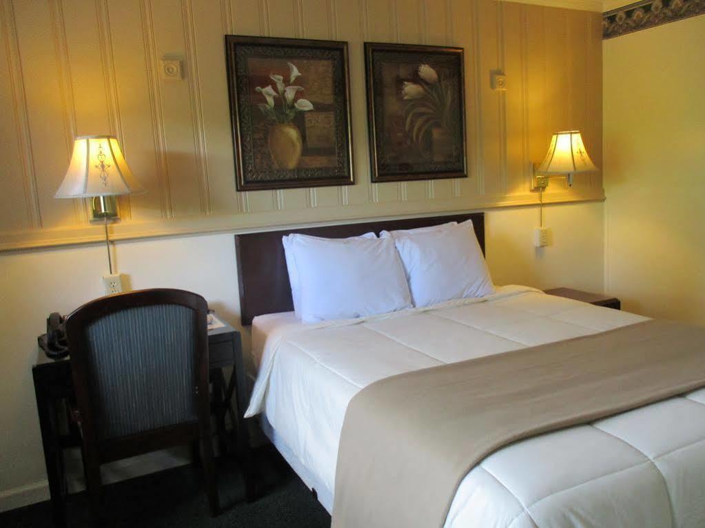Amherst Inn - Virginia Esterno foto