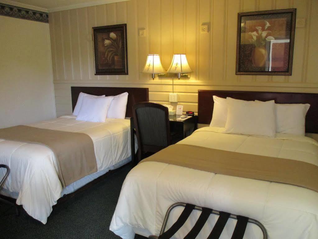 Amherst Inn - Virginia Esterno foto